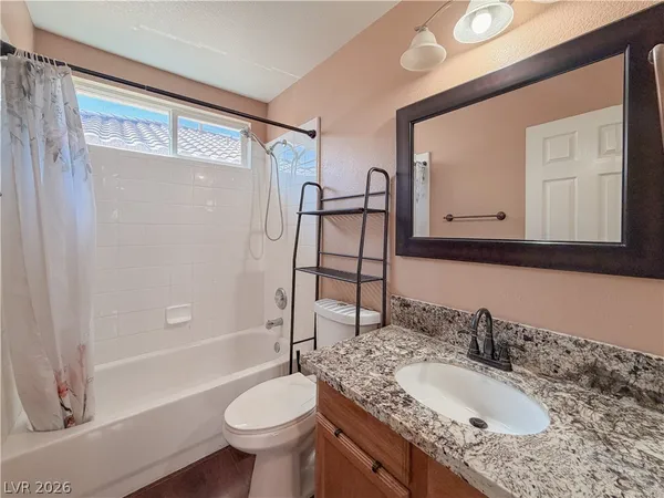 $2,200 | 7561 Mermaid Song Court, Las Vegas, NV 89139