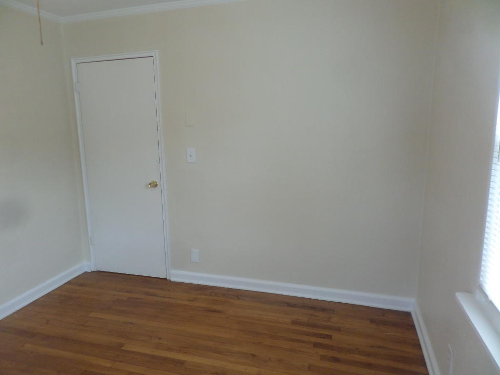 127 Salem Road Oak Ridge, TN 37830 - Photo 16 of 24 Bedroom 3