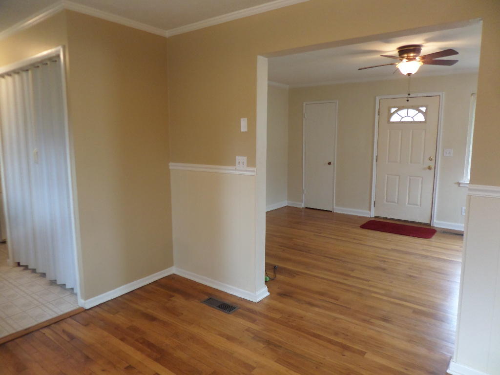 127 Salem Road Oak Ridge, TN 37830 - Photo 10 of 24 Breakfast Room