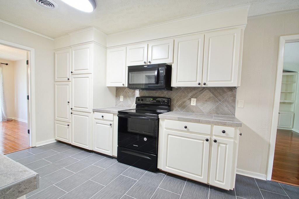5003 Forest Hill Road Byram, MS 39272 - Photo 6 of 20 Photo 6