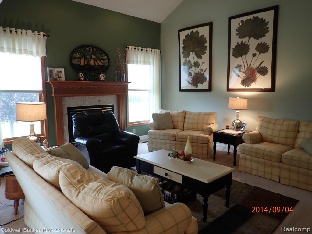 520 Maple Grove Road Lapeer, MI 48446 - Photo 9 of 48 P9040095.jpg