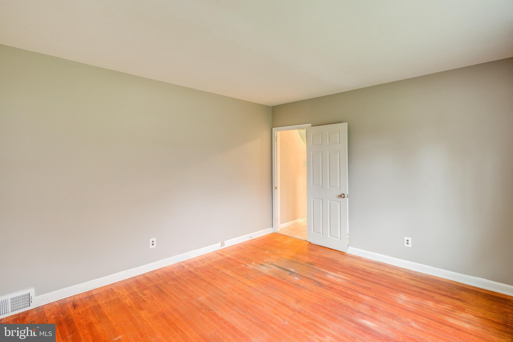 209 Greentree Road Glassboro, NJ 08028 - Photo 14 of 29