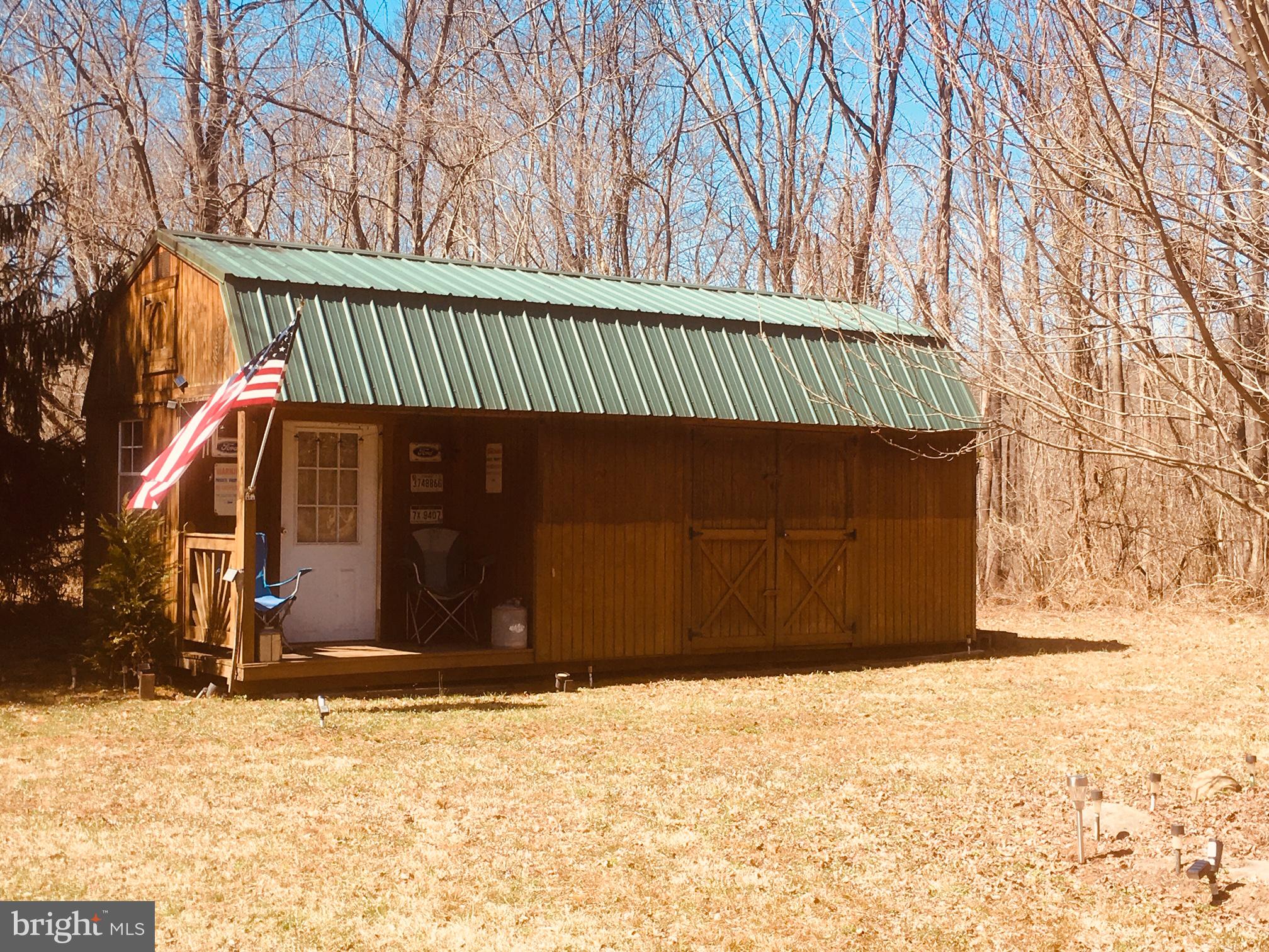 Low Line Road Great Cacapon, WV 25422 - Photo 7 of 21 Building on Property