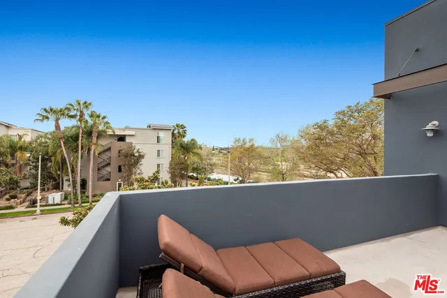 a outdoor view with a sitting space