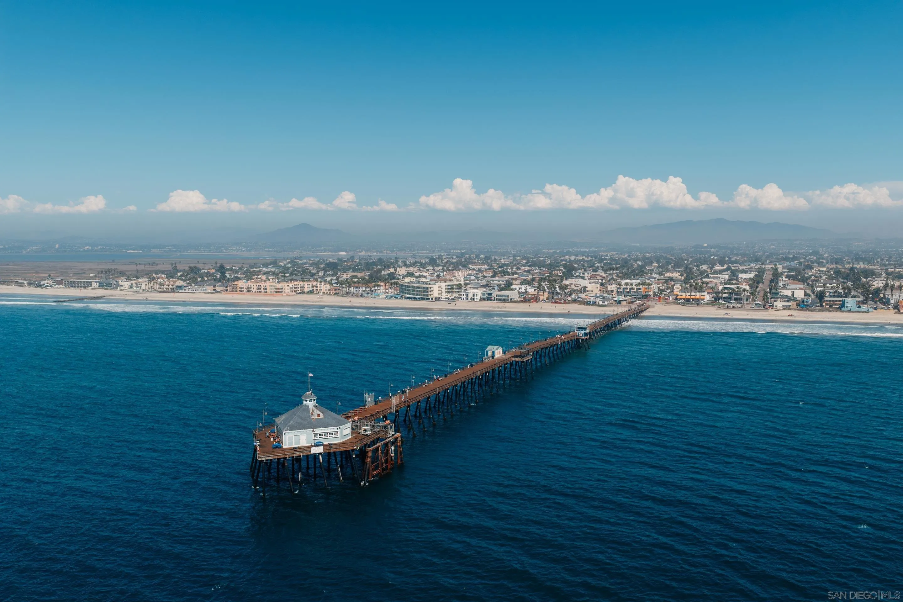 806 Ocean Lane Imperial Beach, CA 91932 - Photo 44 of 59 a view of a lake with outdoor space