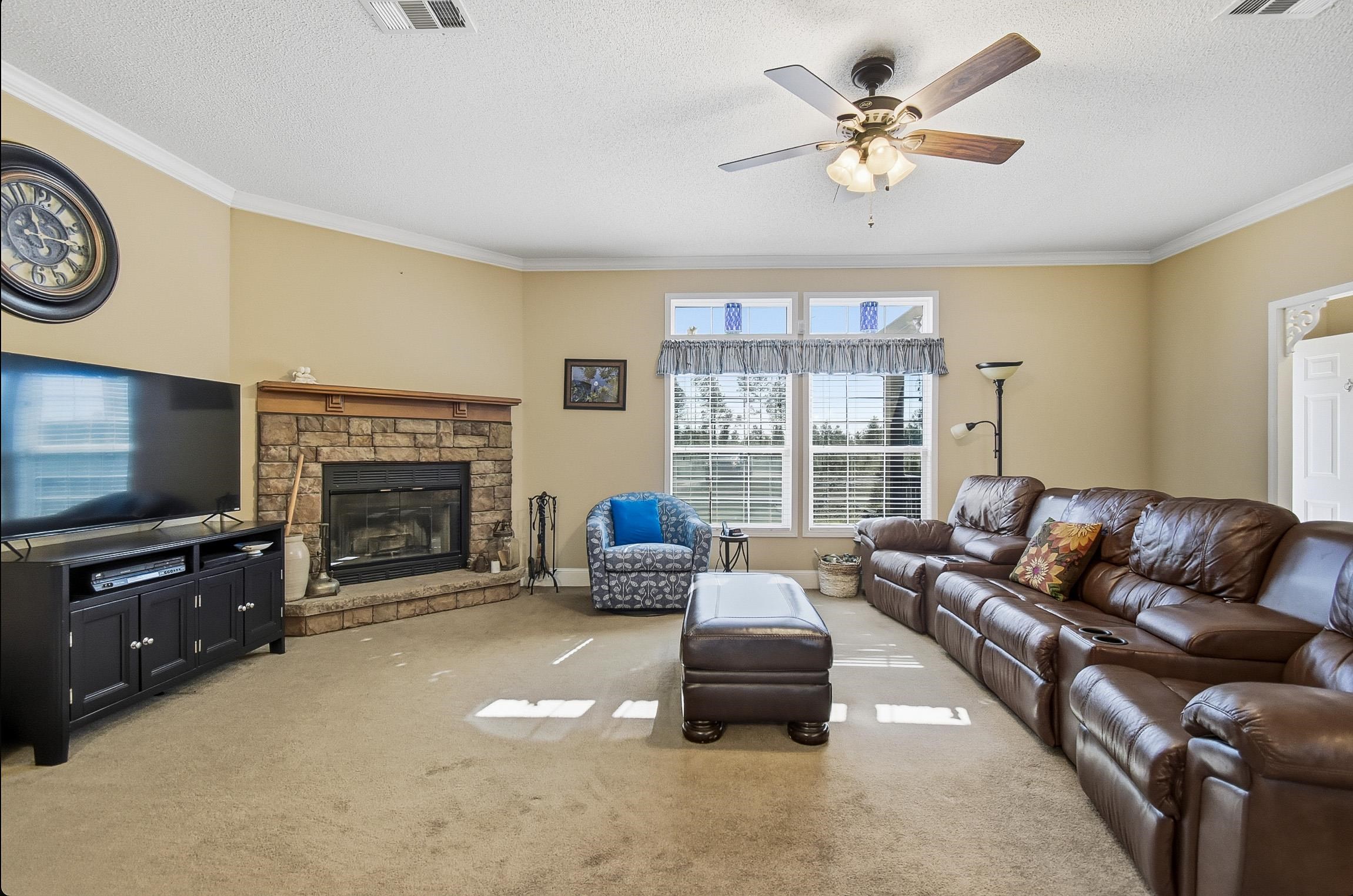 641 Southeast Sequoyah Trail Lee, FL 32059 - Photo 10 of 39