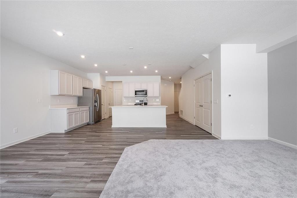 13460 Dewpoint Lane Fishers, IN 46037 - Photo 18 of 54