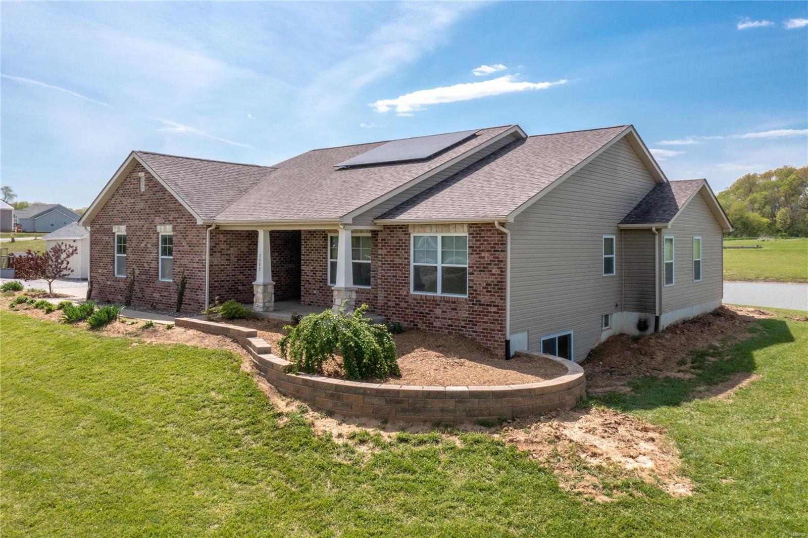 7085 Clayton Road Waterloo, IL 62298 - Photo 2 of 50