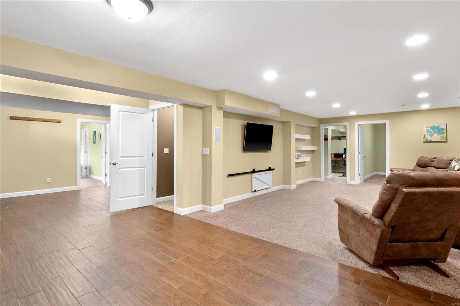 7085 Clayton Road Waterloo, IL 62298 - Photo 27 of 50