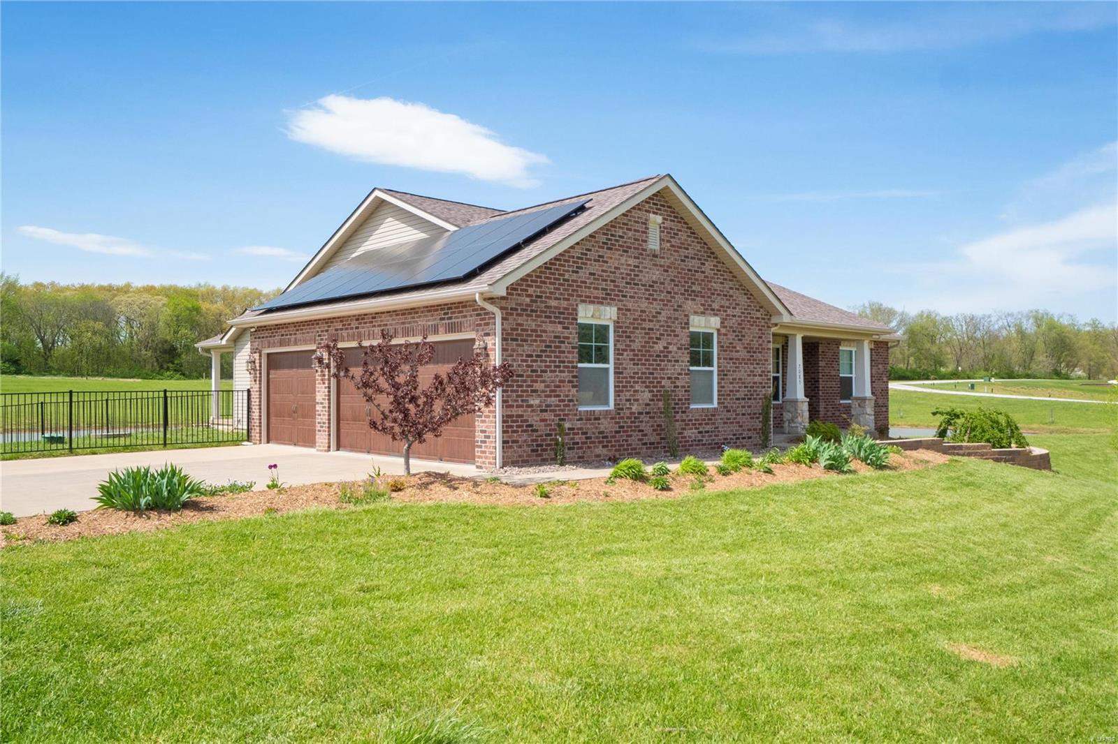 7085 Clayton Road Waterloo, IL 62298 - Photo 3 of 50