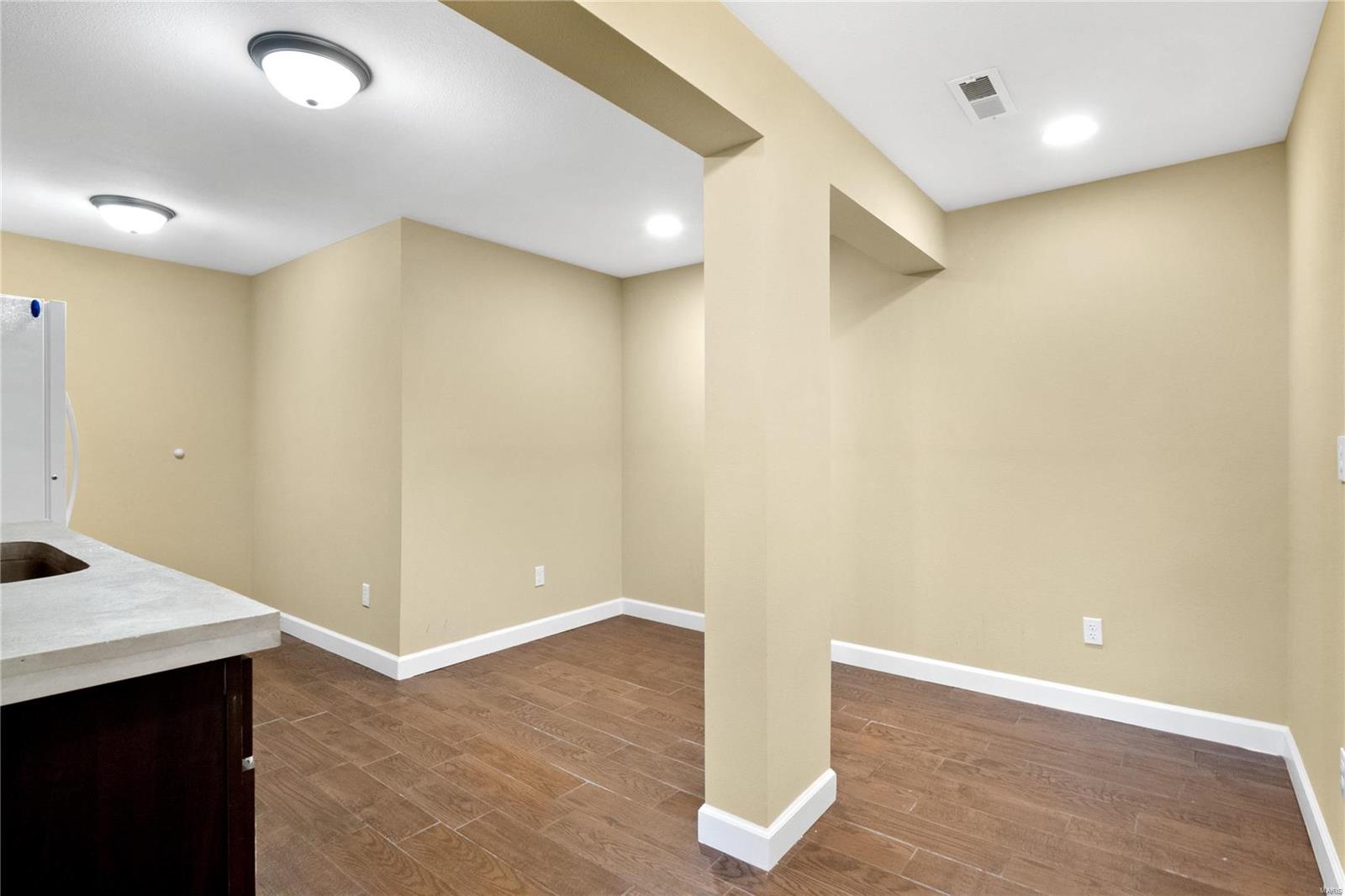 7085 Clayton Road Waterloo, IL 62298 - Photo 31 of 50