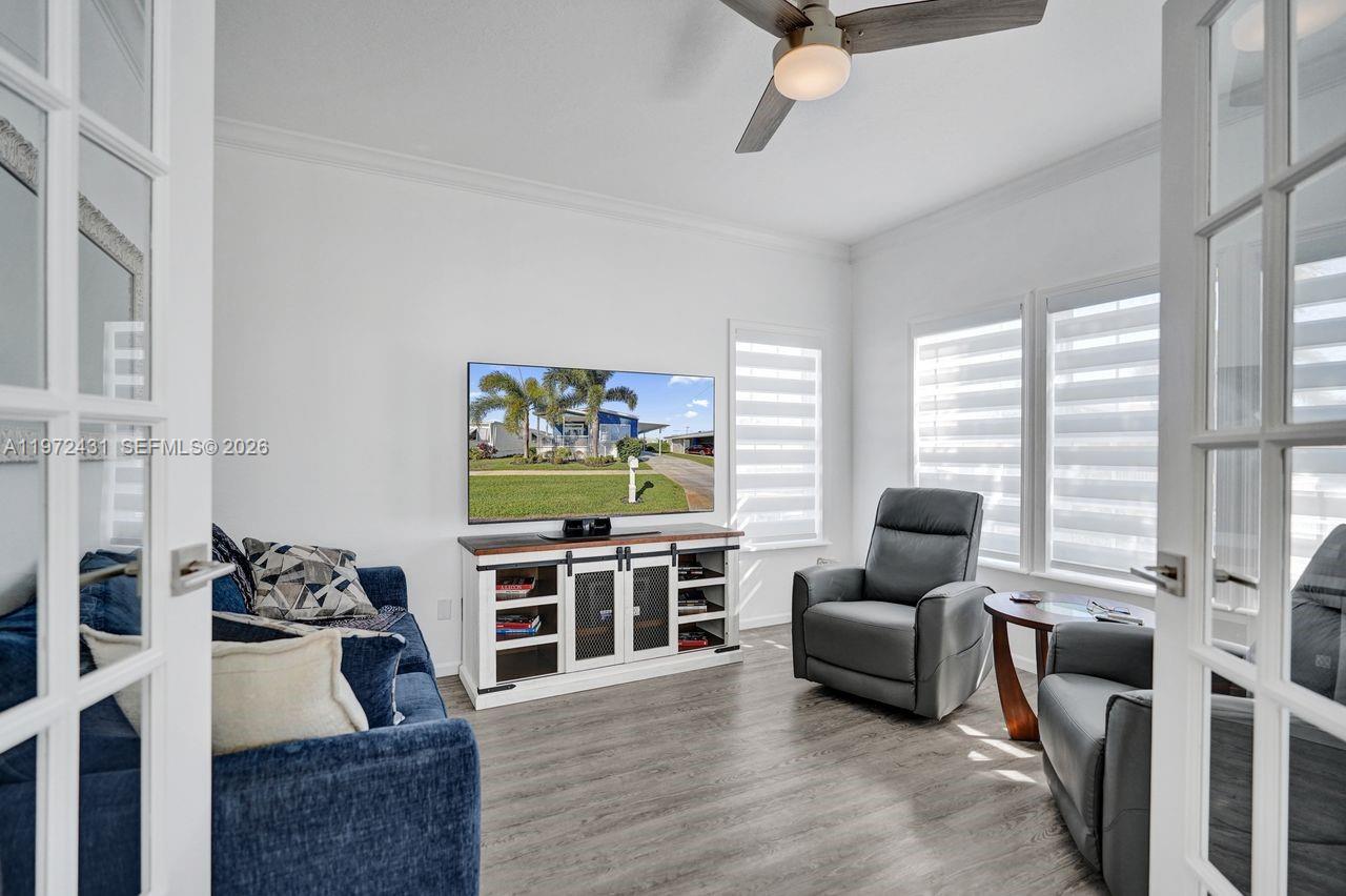 4035 Marigold Road Boynton Beach, FL 33436 - Photo 12 of 81