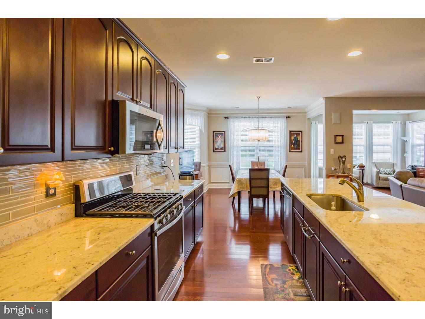 12 Pine Valley Road Berlin, NJ 08009 - Photo 2 of 25