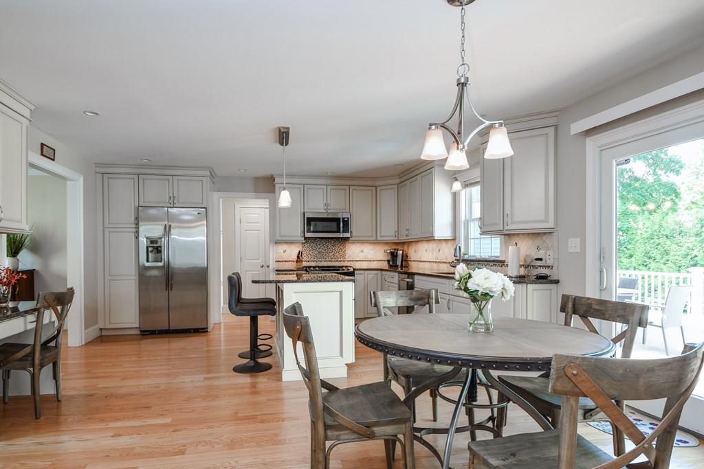 3 Gilbert Road Natick, MA 01760 - Photo 10 of 30 Gallery Image 10