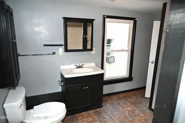 $189,900 | 229 Franklin Street, Great Bend, PA 18821