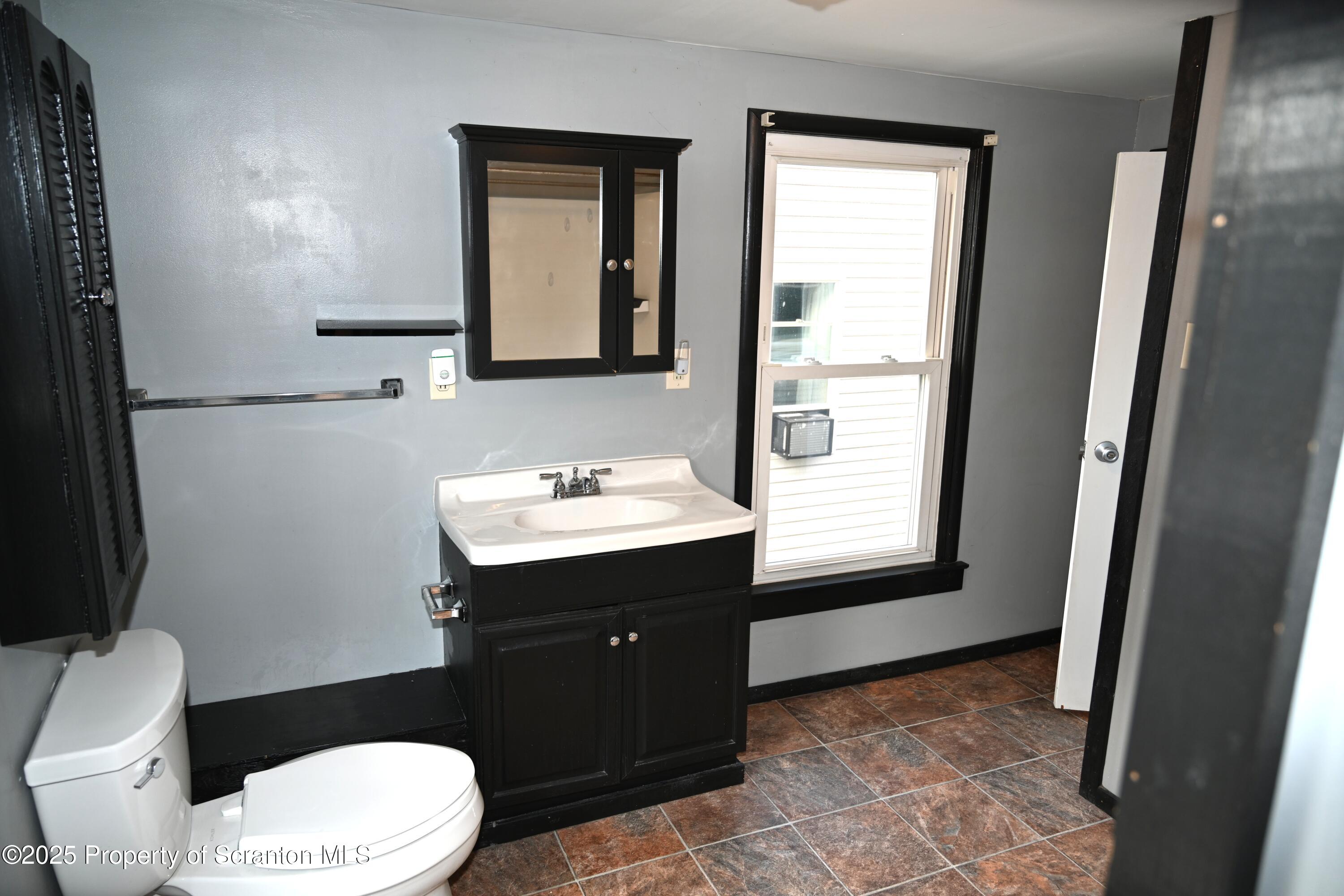 229 Franklin Street Great Bend, PA 18821 - Photo 17 of 28 DSC_1807