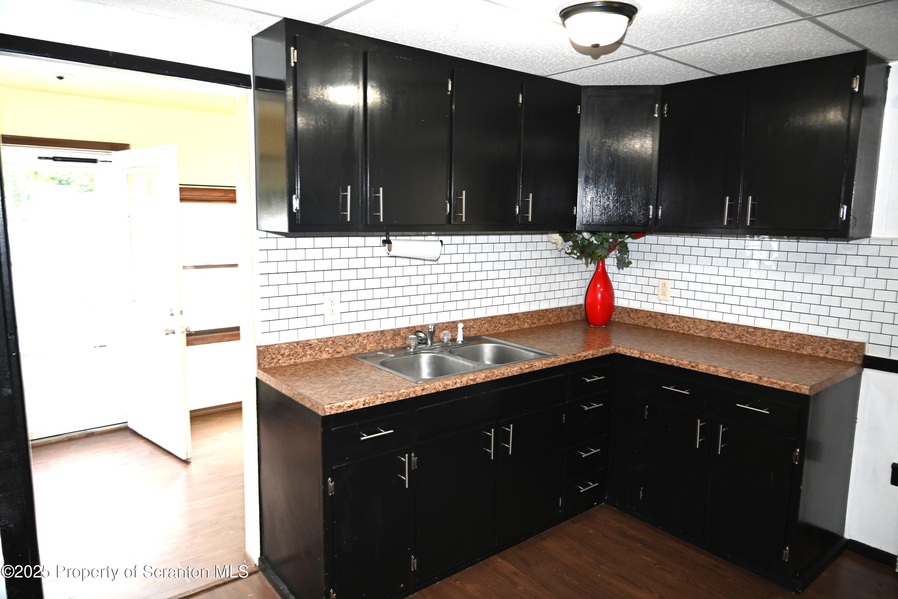 229 Franklin Street Great Bend, PA 18821 - Photo 2 of 28 DSC_1787