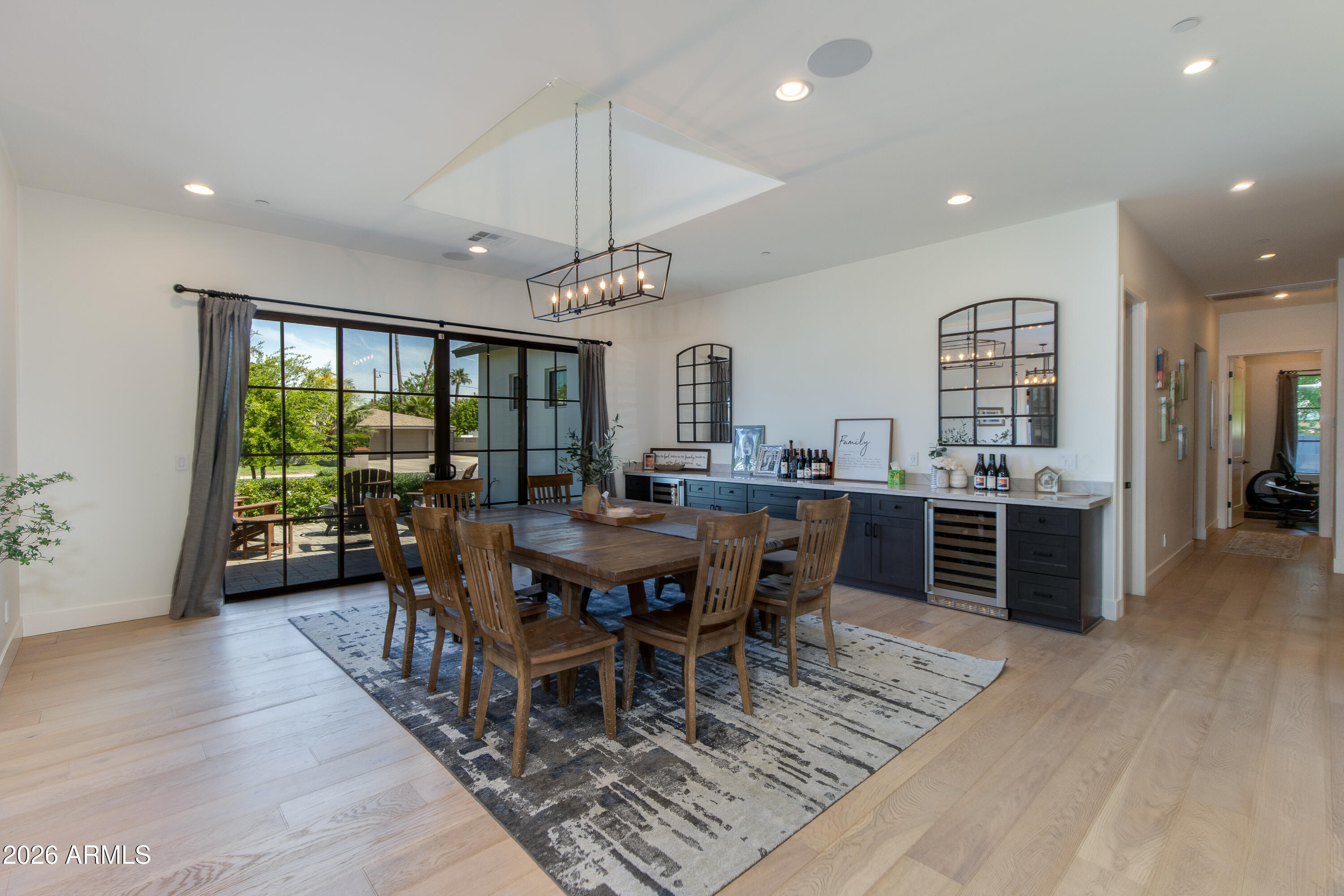 6850 North 2nd Street Phoenix, AZ 85012 - Photo 9 of 56 Formal Dining Room
