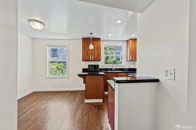 $2,998,000 | 1375 Sacramento Street, San Francisco, CA 94109