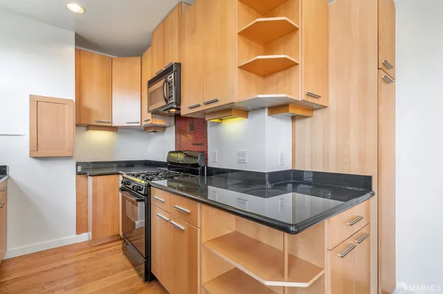 $2,998,000 | 1375 Sacramento Street, San Francisco, CA 94109