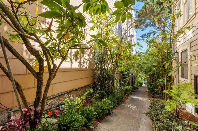 $2,998,000 | 1375 Sacramento Street, San Francisco, CA 94109