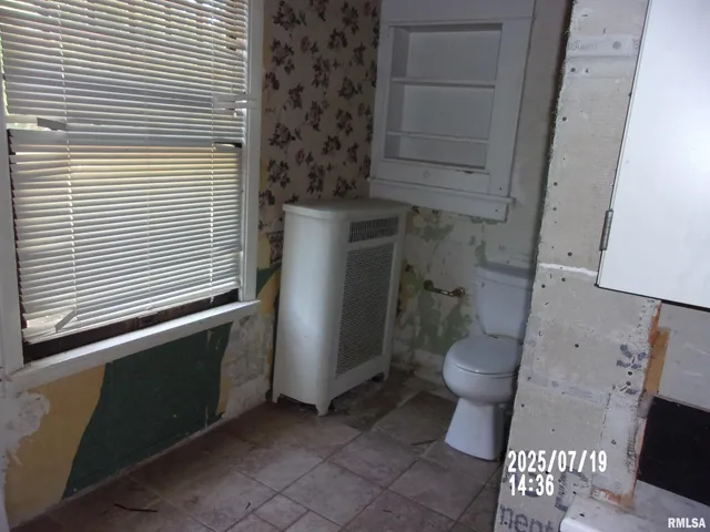 $45,900 | 201 West State Street, Astoria, IL 61501