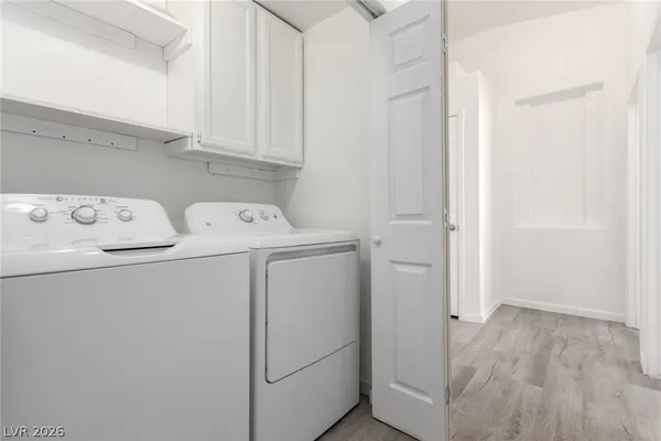 $1,999 | 2110 Los Feliz Street, Unit 2015, Las Vegas, NV 89156