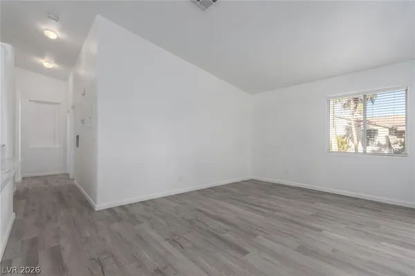 $1,999 | 2110 Los Feliz Street, Unit 2015, Las Vegas, NV 89156