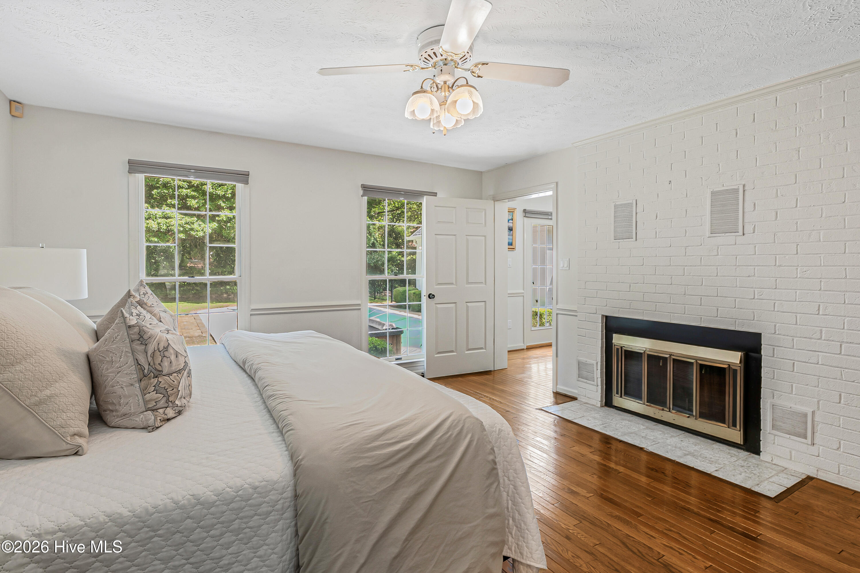 25 Magnolia Road Pinehurst, NC 28374 - Photo 29 of 73 Primary Bedroom