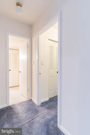 $2,050 | 3709 South George Mason Drive, Unit 115, Falls Church, VA 22041