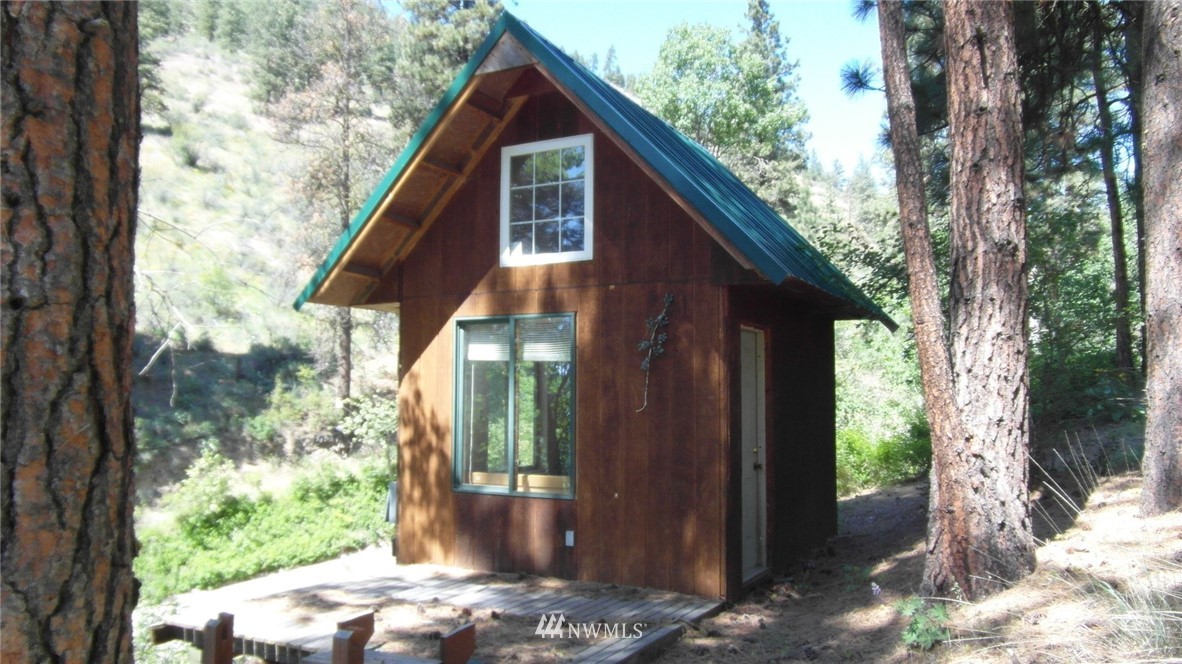 1458 Sunset Ridge Lane Chelan, WA 98816 - Photo 15 of 23 Gallery Image 15