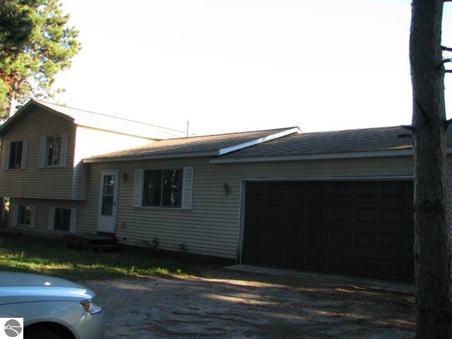 6820 Bates Road Williamsburg, MI 49690 - Photo 1 of 12 1779242.JPG