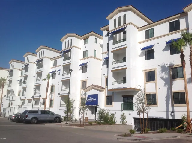 $1,895 | 2511 West Queen Creek Road, Unit 155, Chandler, AZ 85248