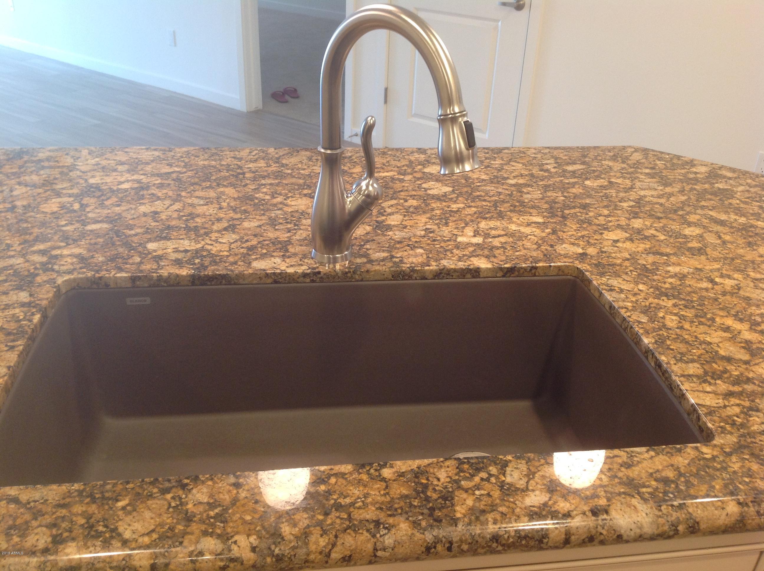 2511 West Queen Creek Road, Unit 155 Chandler, AZ 85248 - Photo 9 of 33 image