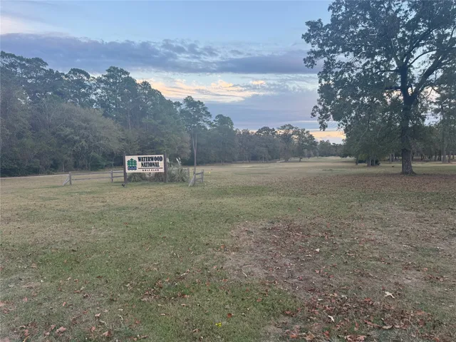 a view of outdoor space with city view