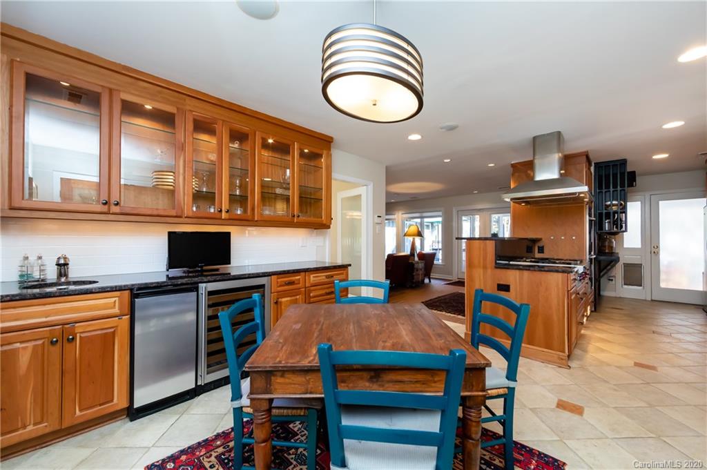 4417 Barwick Road Charlotte, NC 28211 - Photo 13 of 48 Gallery Image 13