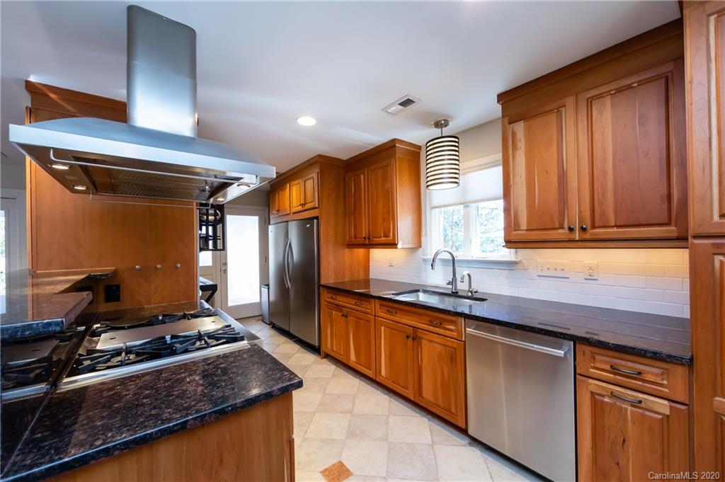 4417 Barwick Road Charlotte, NC 28211 - Photo 16 of 48 Gallery Image 16