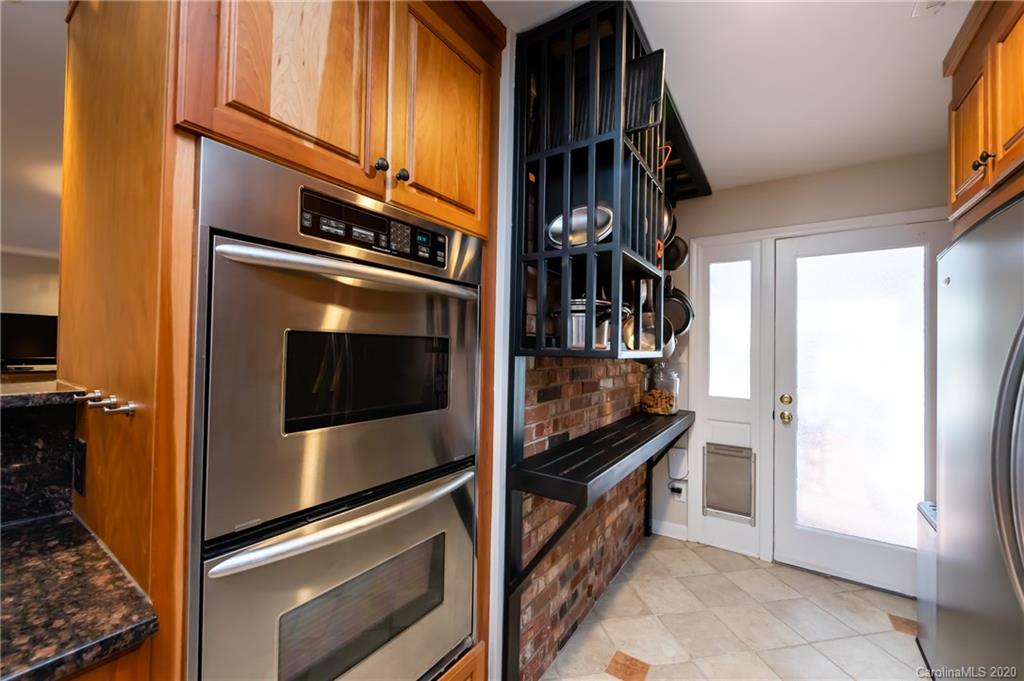 4417 Barwick Road Charlotte, NC 28211 - Photo 19 of 48 Gallery Image 19