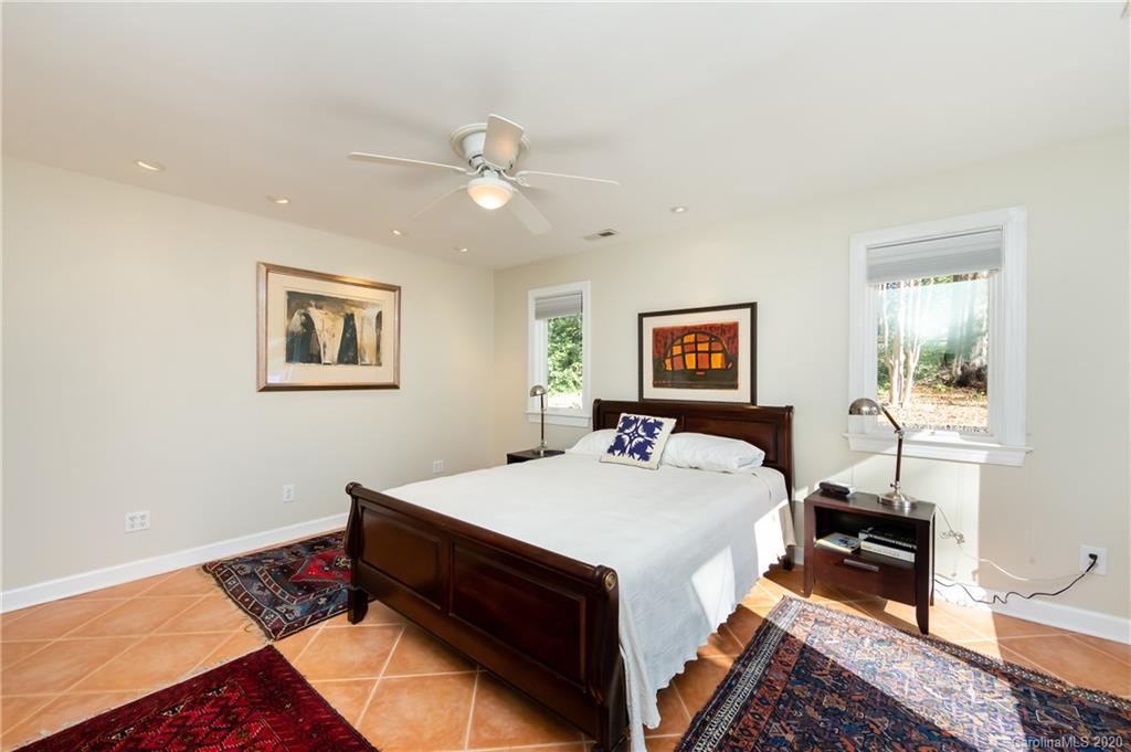 4417 Barwick Road Charlotte, NC 28211 - Photo 28 of 48 Gallery Image 28