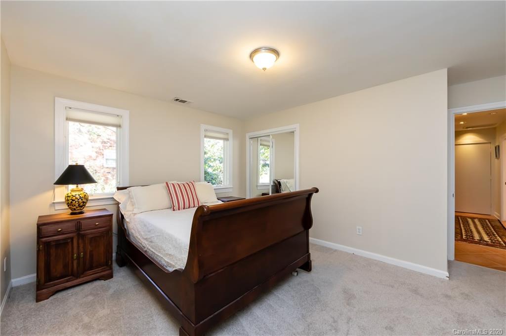 4417 Barwick Road Charlotte, NC 28211 - Photo 32 of 48 Gallery Image 32
