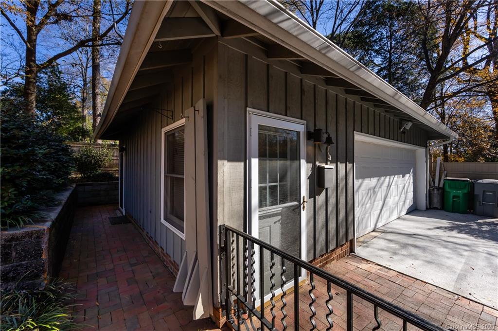 4417 Barwick Road Charlotte, NC 28211 - Photo 35 of 48 Gallery Image 35