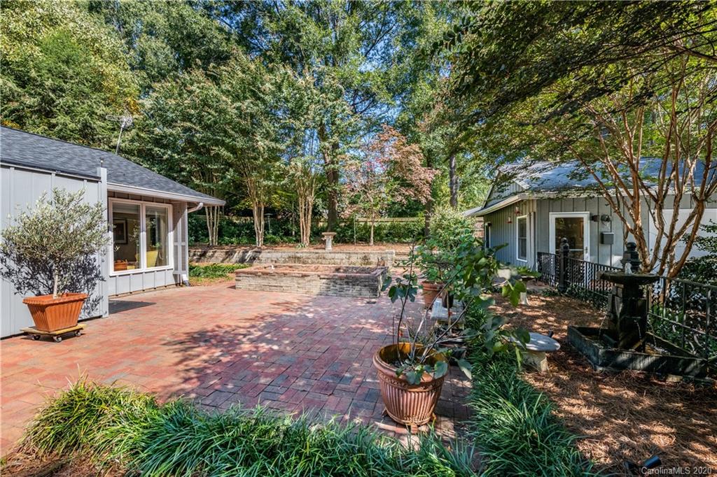 4417 Barwick Road Charlotte, NC 28211 - Photo 42 of 48 Gallery Image 42