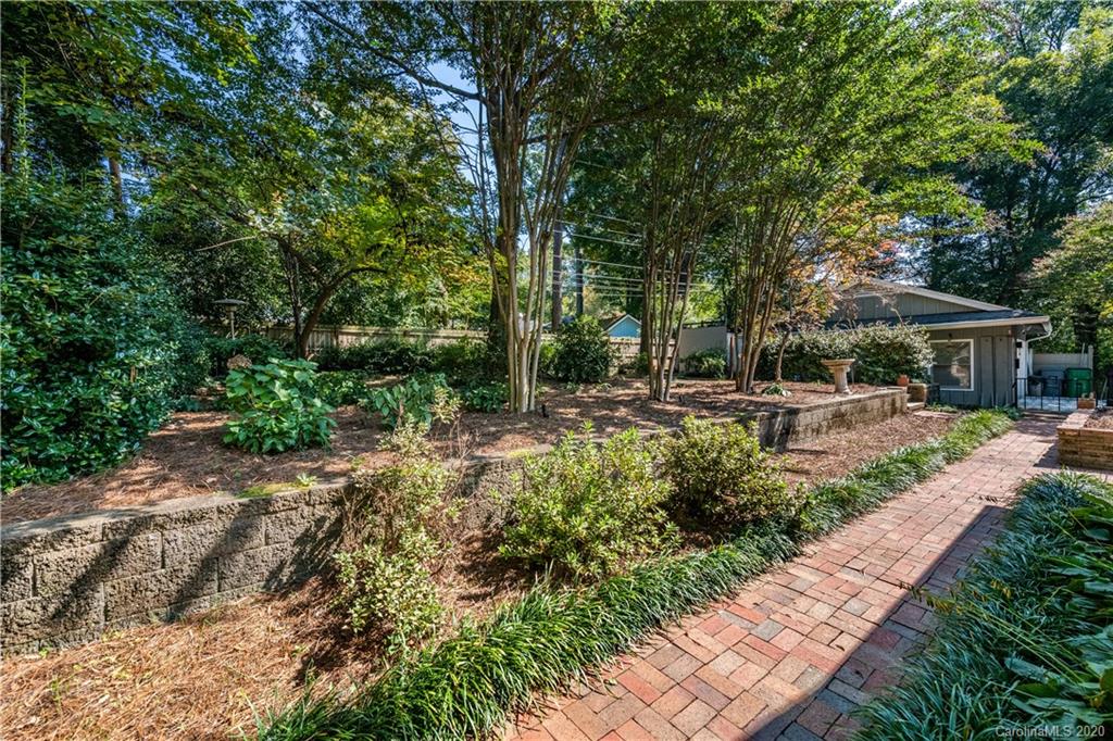 4417 Barwick Road Charlotte, NC 28211 - Photo 44 of 48 Gallery Image 44