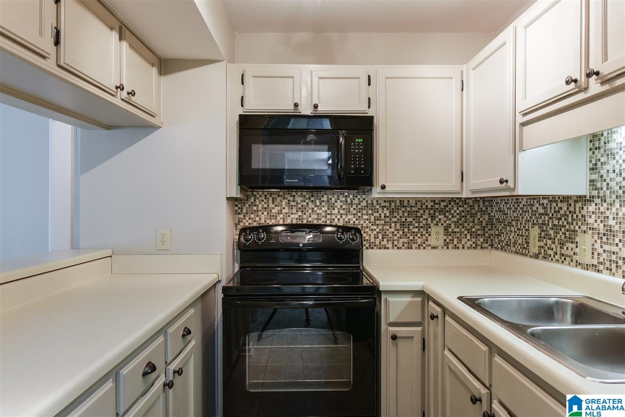 710 Gables Drive, Unit 710 Birmingham, AL 35244 - Photo 14 of 40