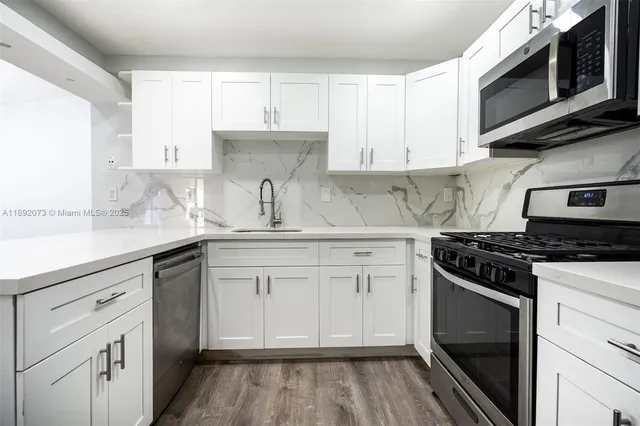 $3,100 | 6211 Southwest 116th Place, Unit C22, Miami, FL 33173