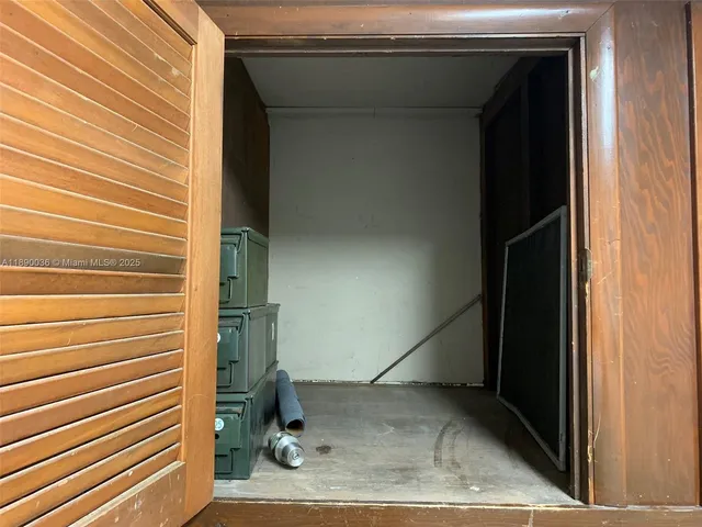 $1,475 | 1050 Atlantic Shores Boulevard, Unit 204, Hallandale Beach, FL 33009