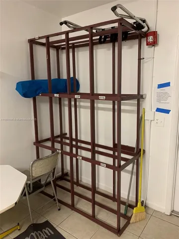 $1,475 | 1050 Atlantic Shores Boulevard, Unit 204, Hallandale Beach, FL 33009