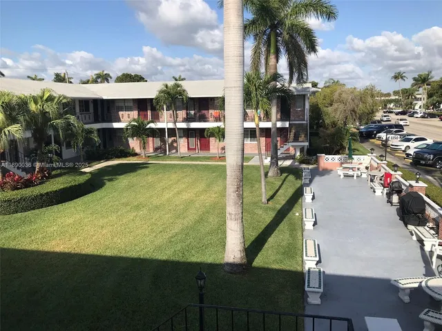 $1,475 | 1050 Atlantic Shores Boulevard, Unit 204, Hallandale Beach, FL 33009