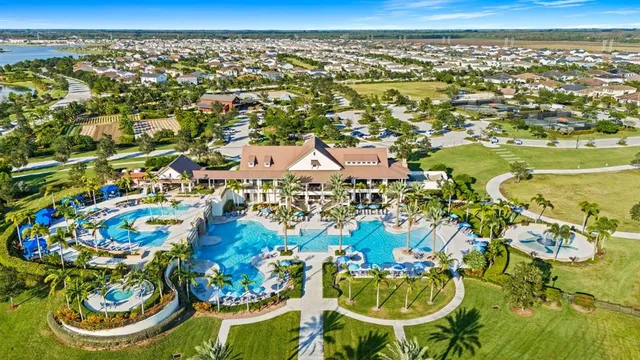 $1,349,000 | 810 Hookline Circle, Loxahatchee, FL 33470