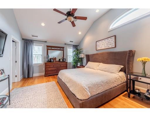18 Shelby Road Reading, MA 01867 - Photo 19 of 26 Gallery Image 19